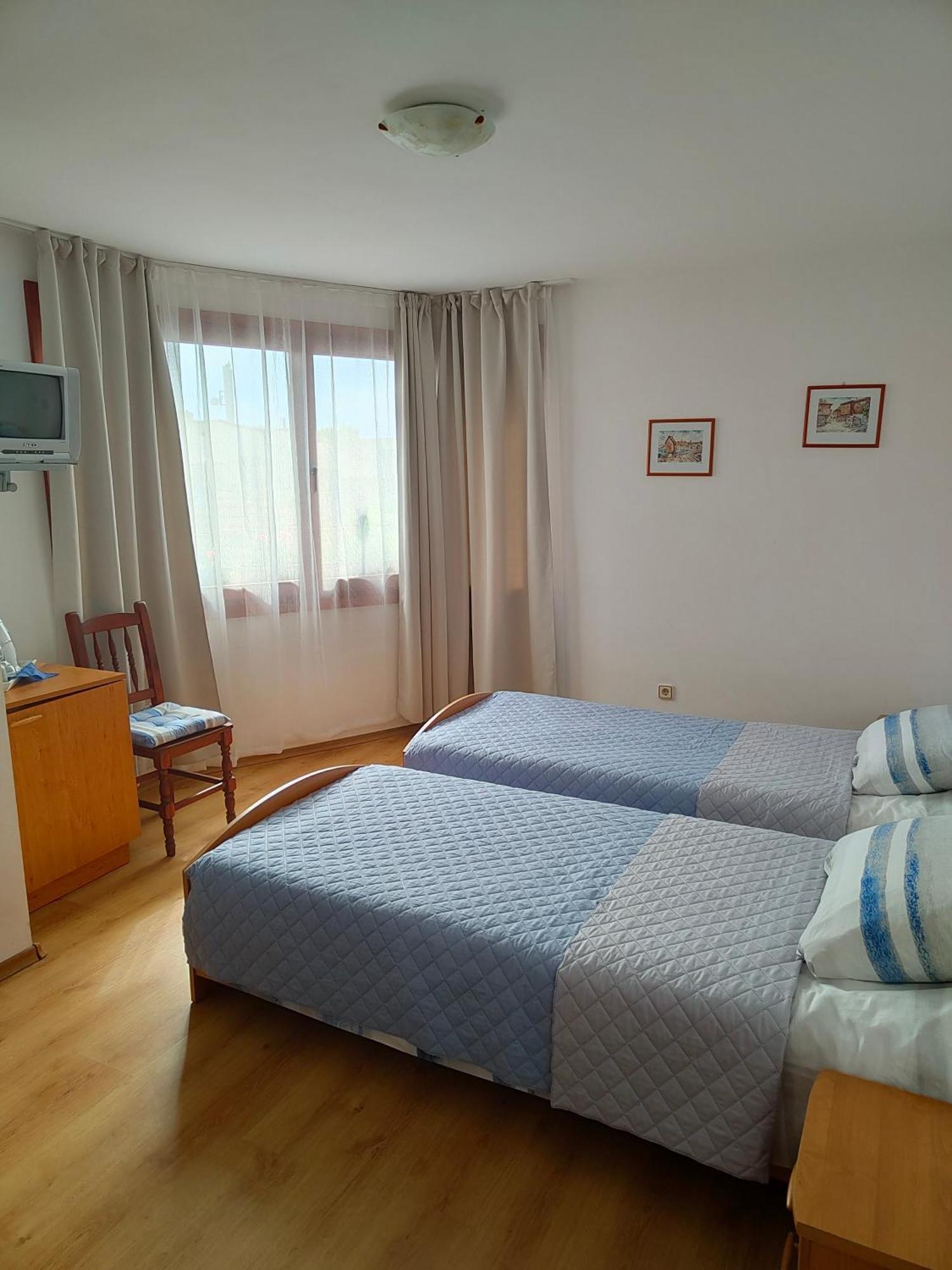 Guest Rooms Melsambria 内塞伯尔 外观 照片